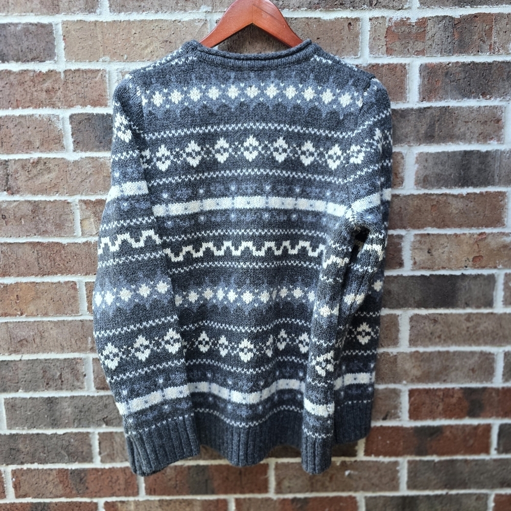 L.L. Bean Lambs Wool Charcoal and Cream Patterned Crewneck Sweater - Picture 4 of 9